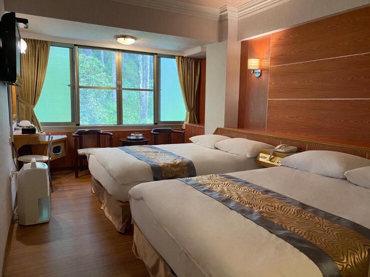 Kao Feng Hotel Zhongzheng  Buitenkant foto