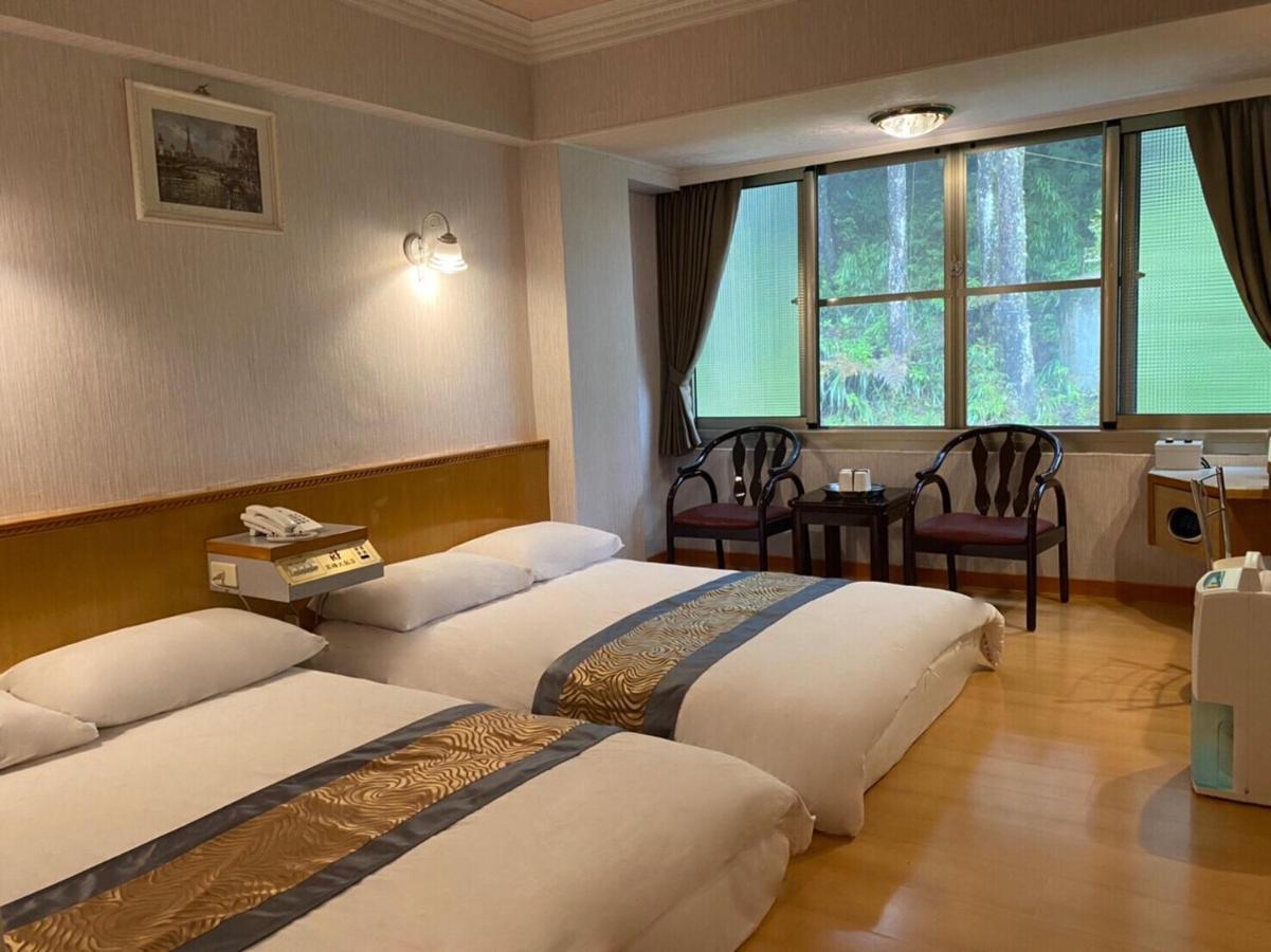 Kao Feng Hotel Zhongzheng  Buitenkant foto